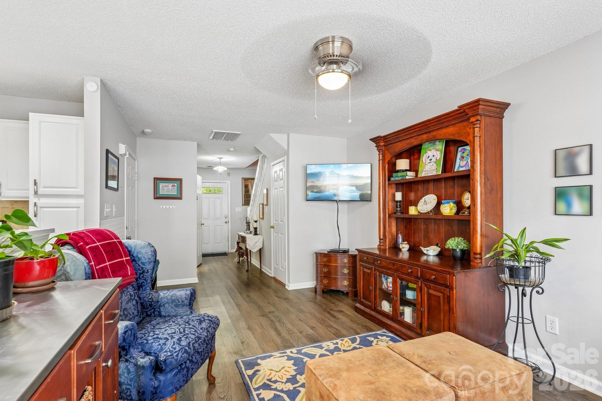 8406 Southgate Commons Drive — Charlotte