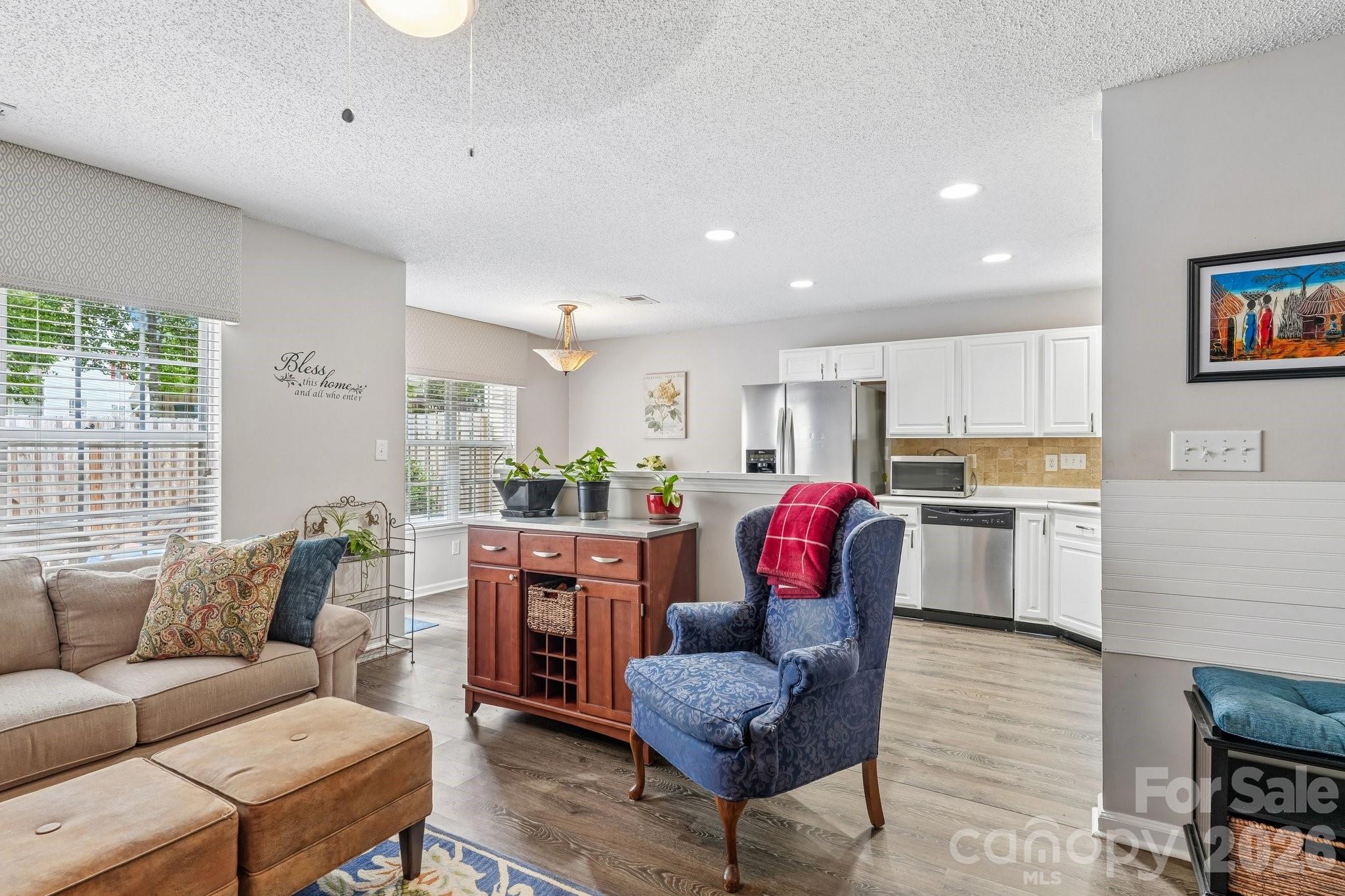 8406 Southgate Commons Drive — Charlotte