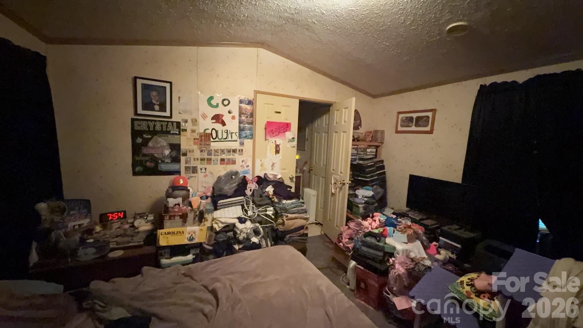 468 Long Branch Road — Green Mountain