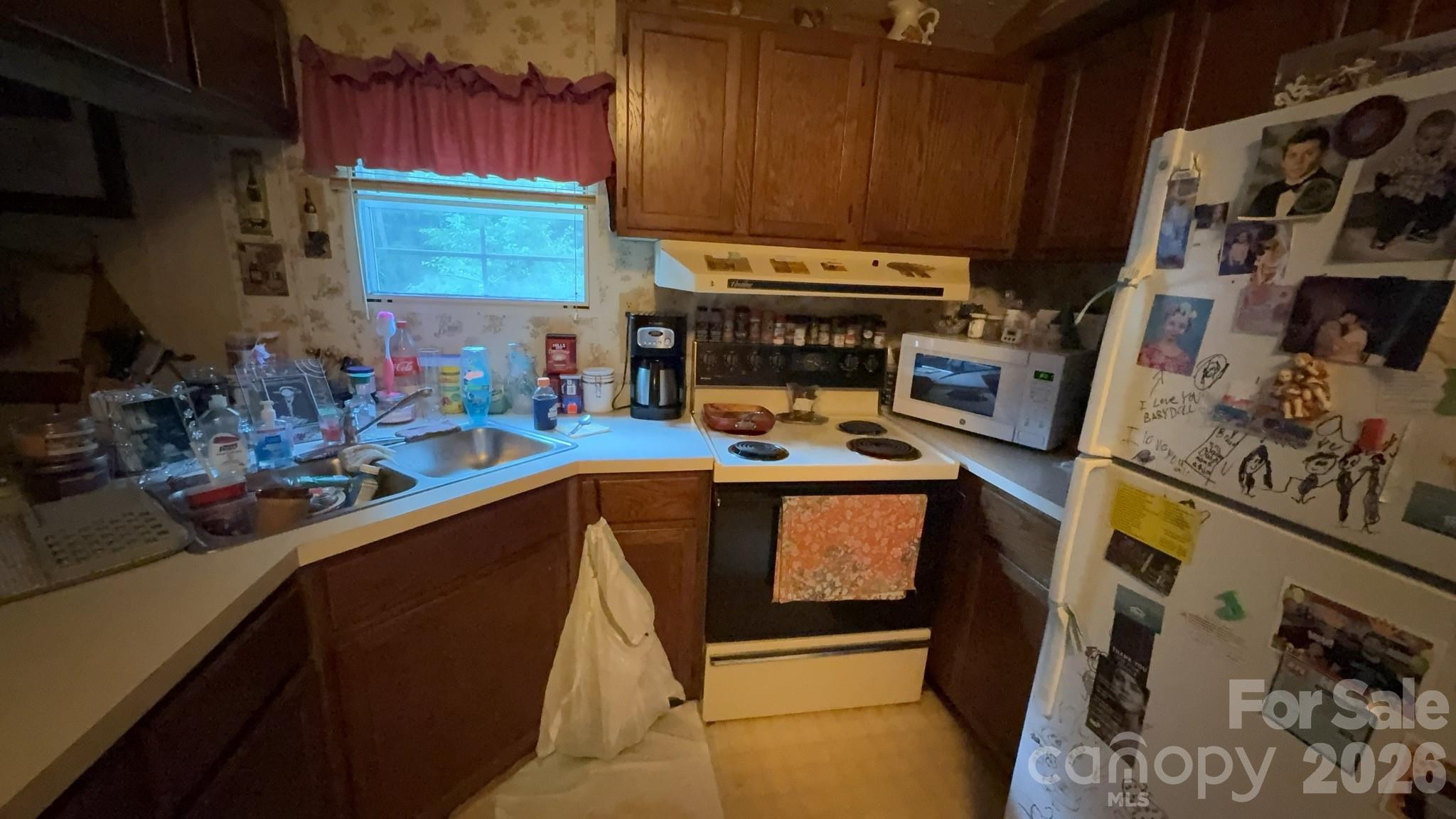 468 Long Branch Road — Green Mountain