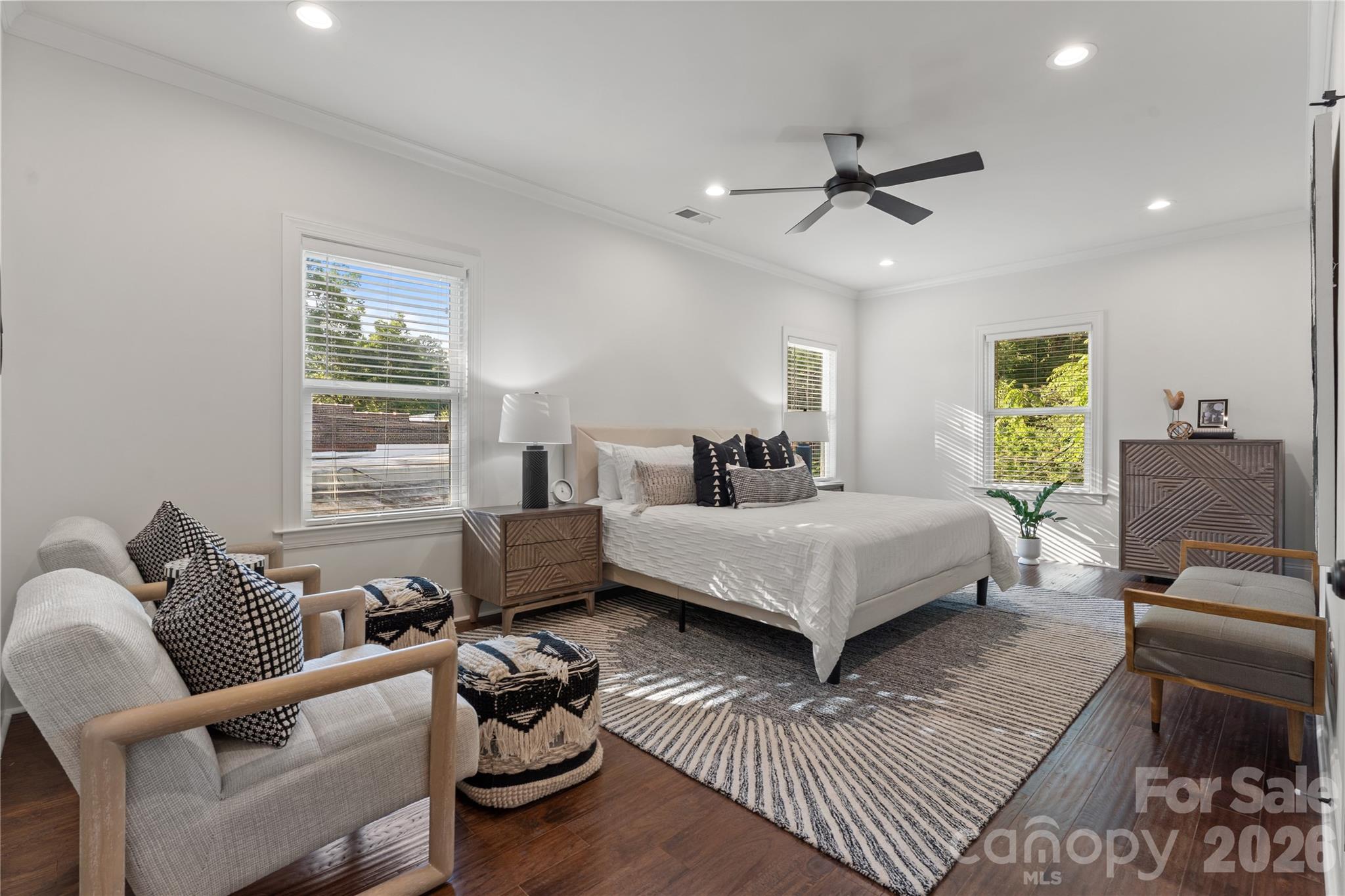 429 Pecan Avenue — Charlotte