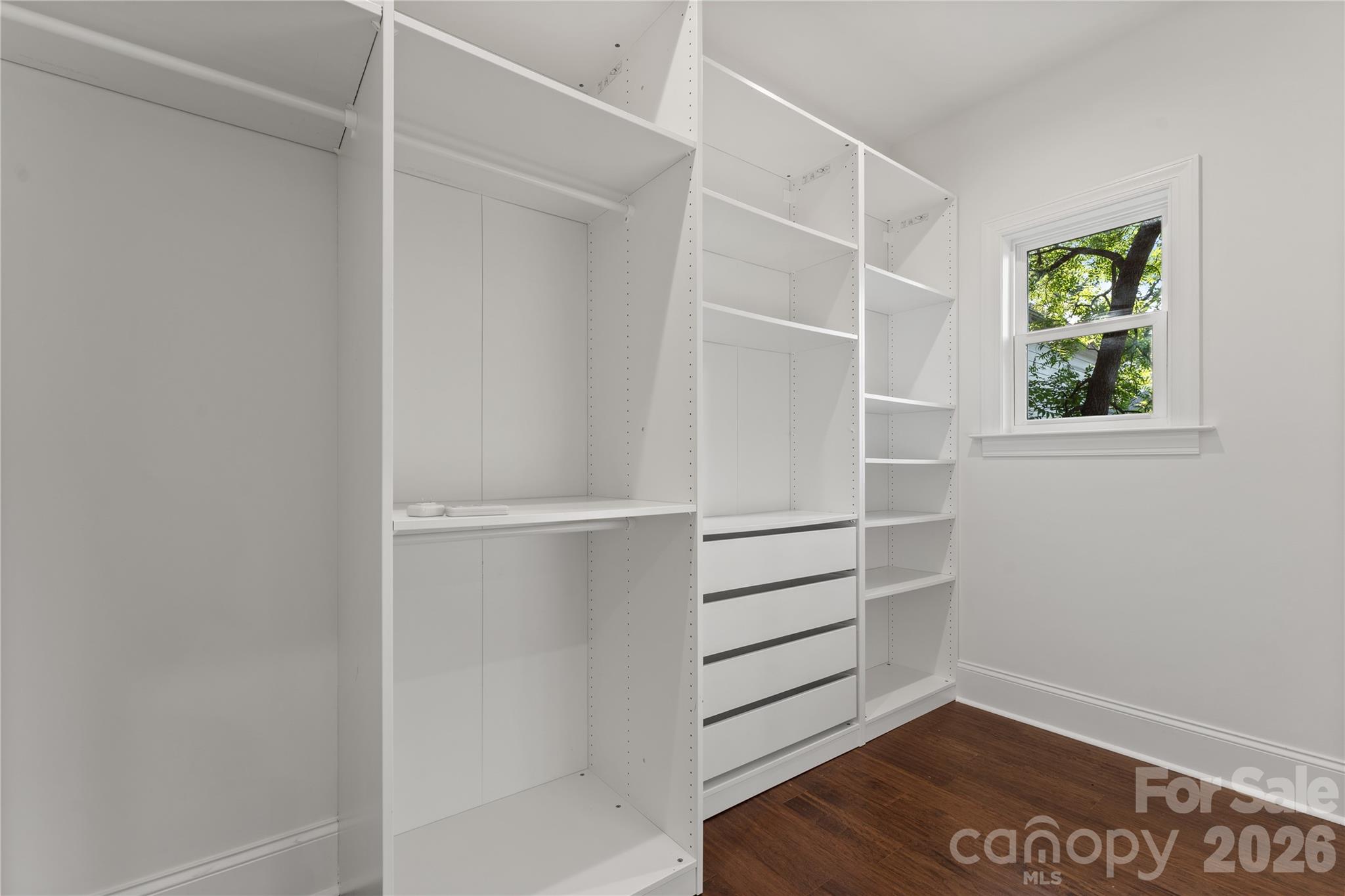 429 Pecan Avenue — Charlotte