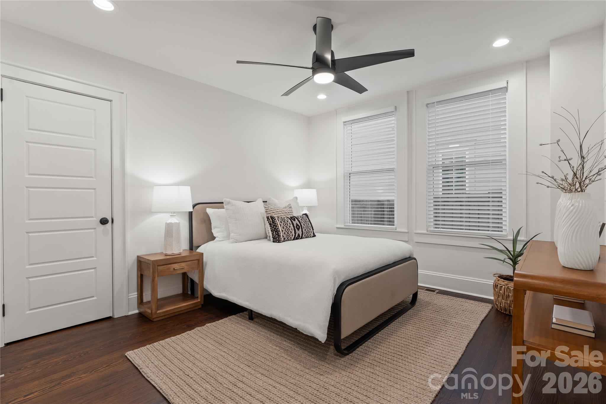 429 Pecan Avenue — Charlotte
