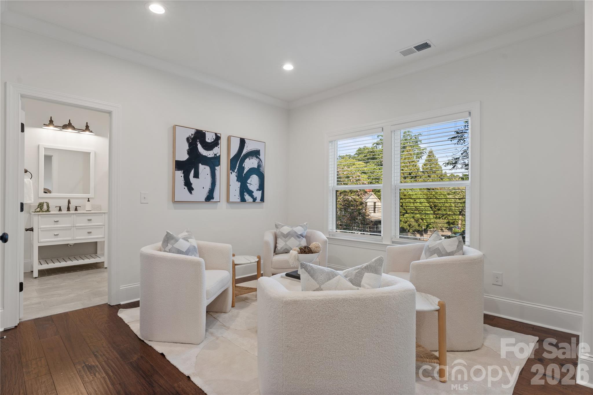 429 Pecan Avenue — Charlotte