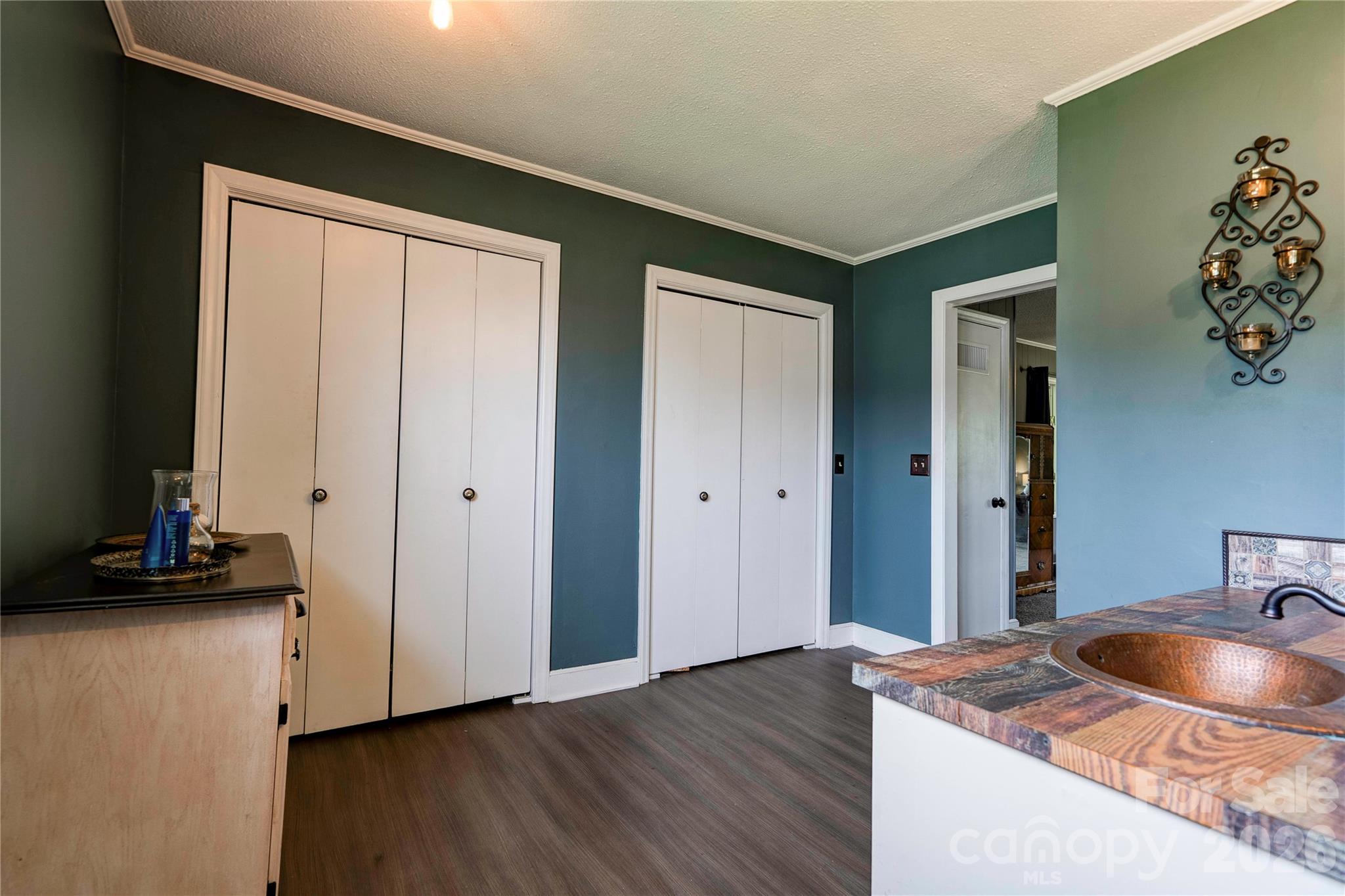 823 Botts Road — Shelby