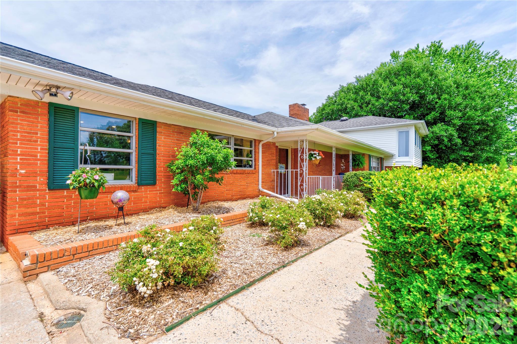 823 Botts Road — Shelby
