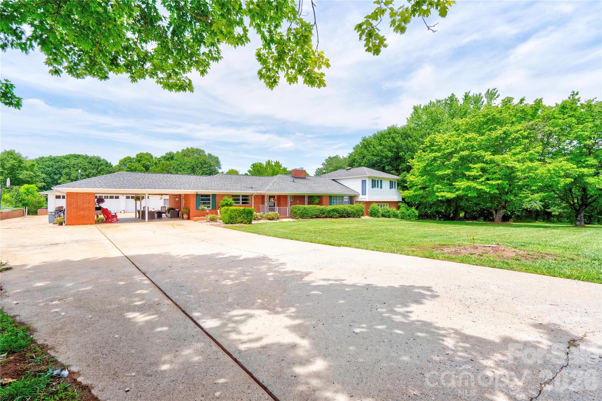 823 Botts Road — Shelby