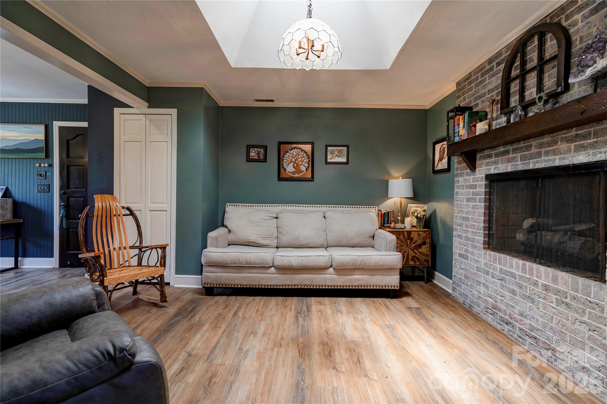 823 Botts Road — Shelby