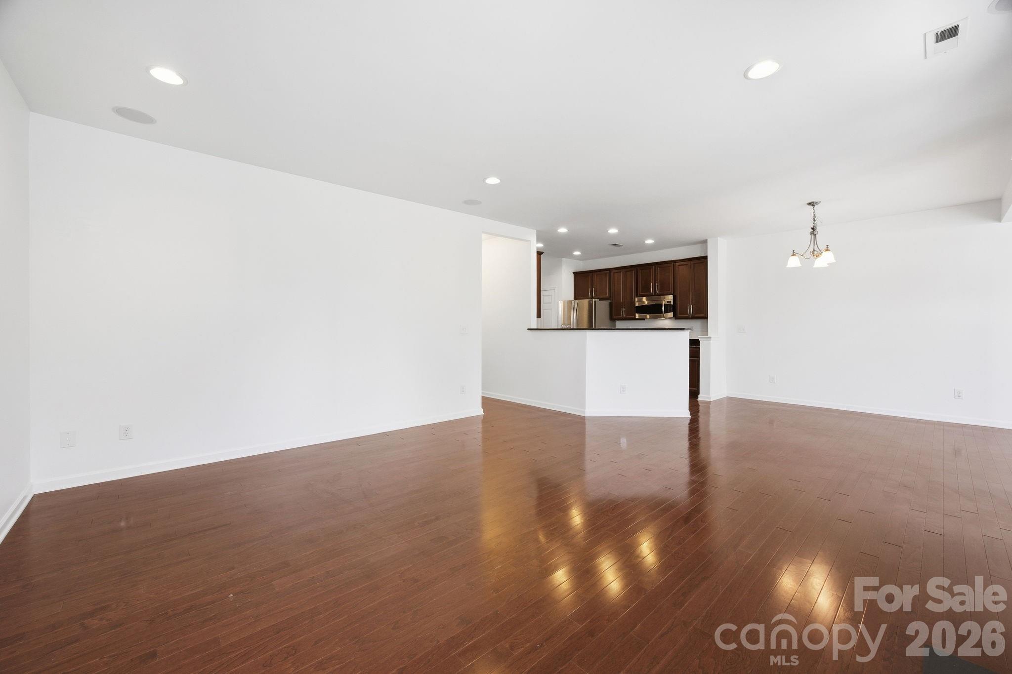 2162 Belle Vernon Avenue — Charlotte