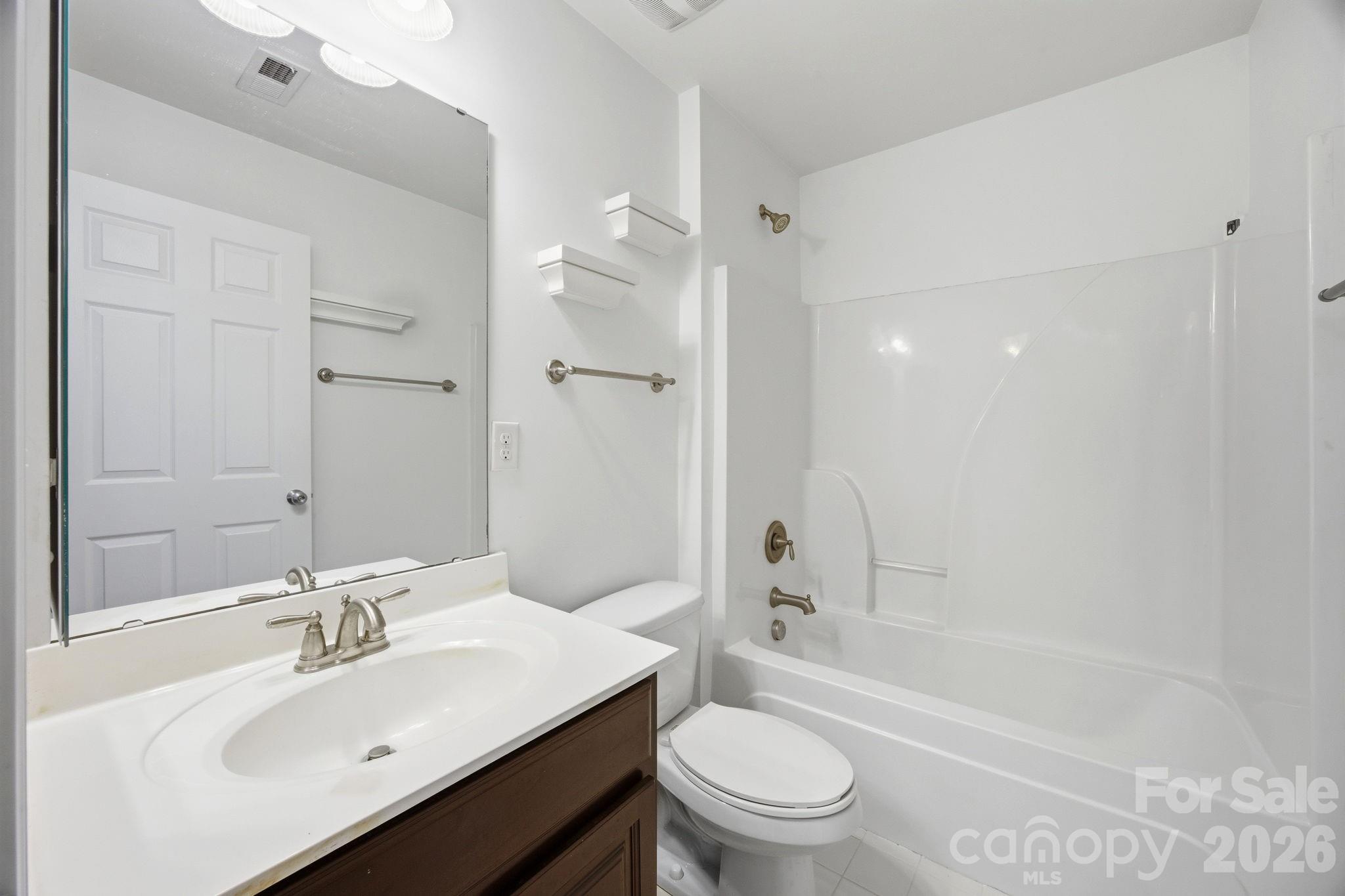 2162 Belle Vernon Avenue — Charlotte