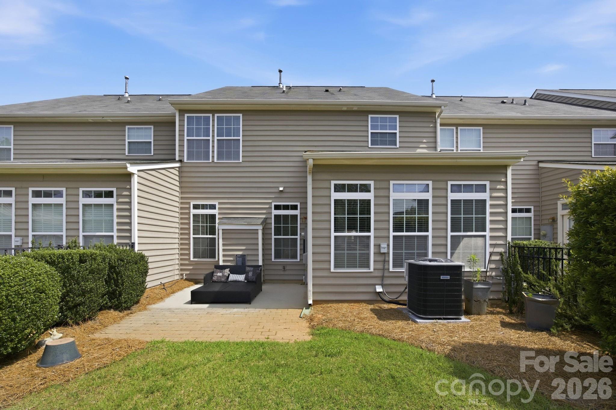 2162 Belle Vernon Avenue — Charlotte