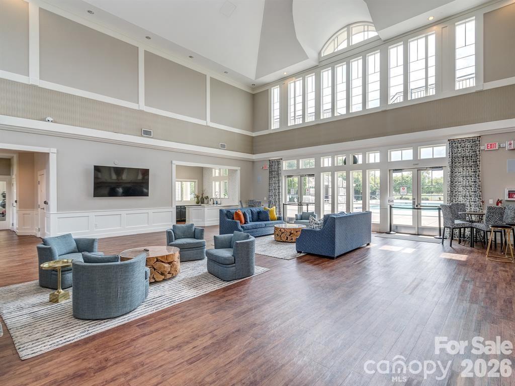 2162 Belle Vernon Avenue — Charlotte
