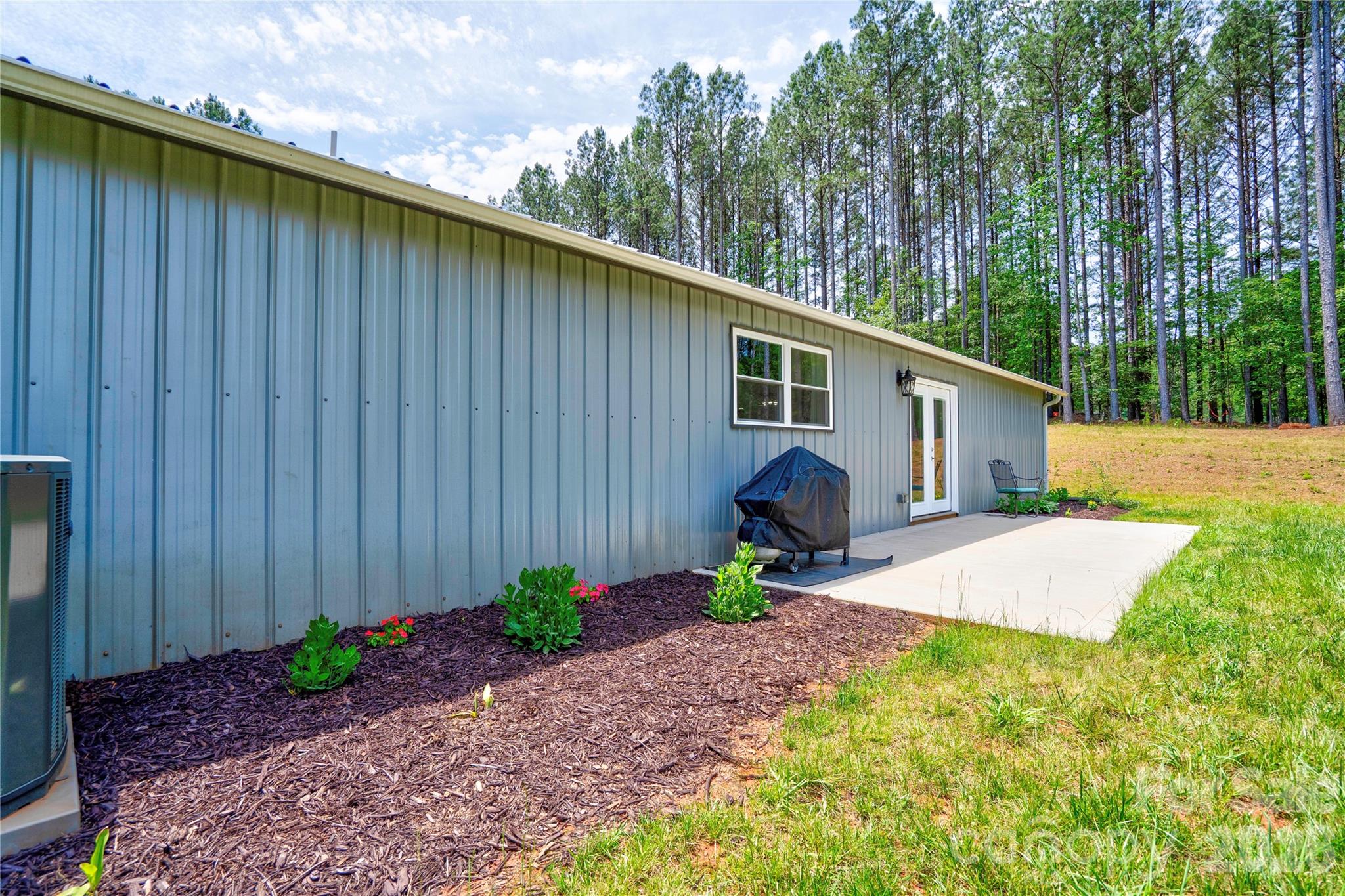 1733 Timber Drive — Mooresboro