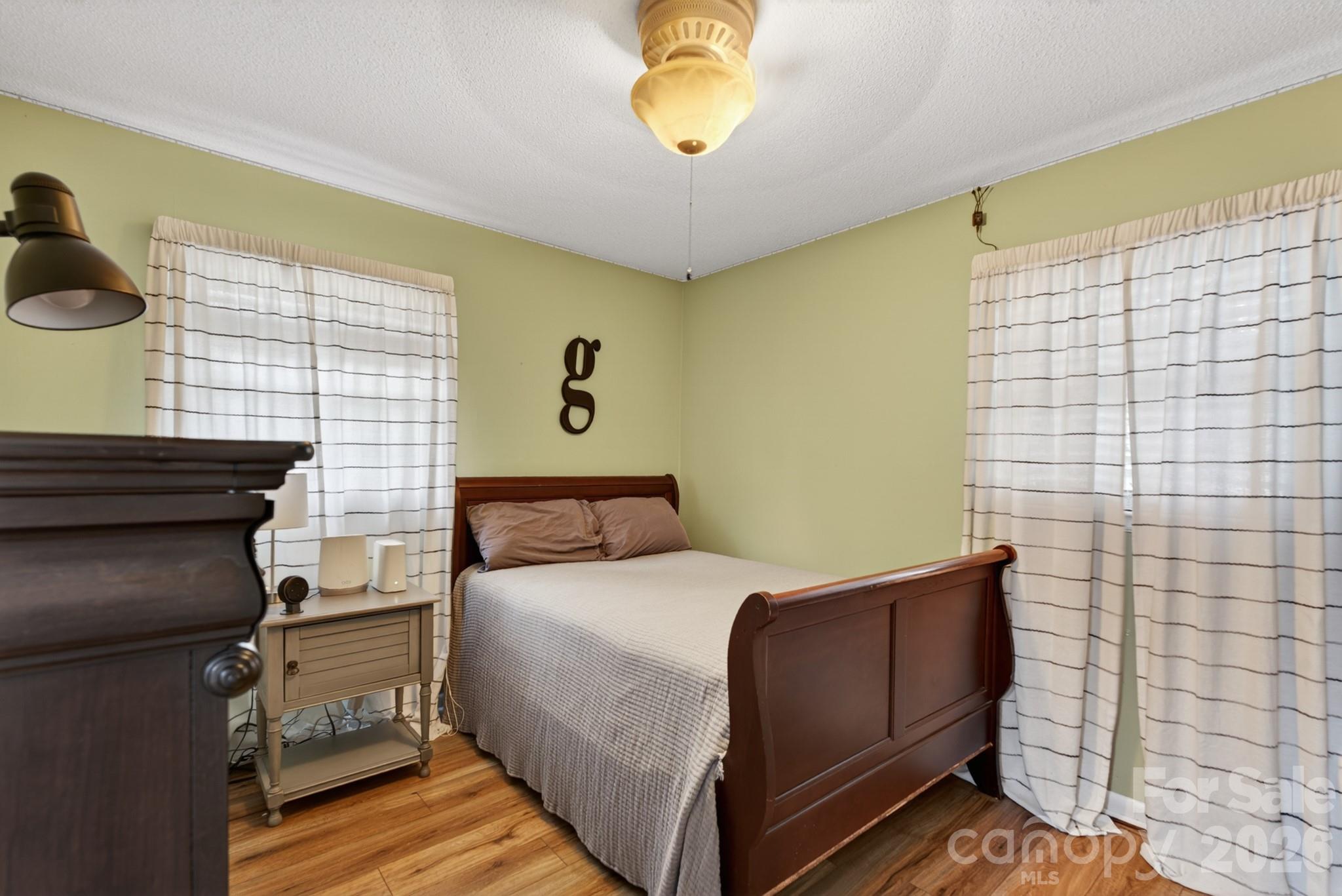 1172 Rainbow Circle — Catawba