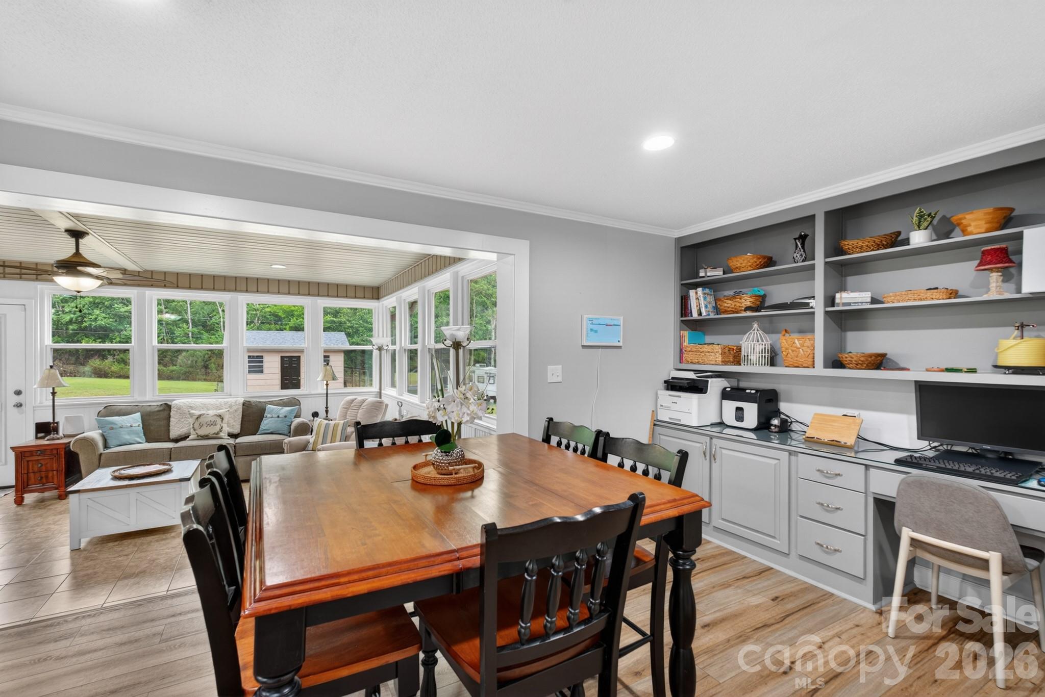 1172 Rainbow Circle — Catawba