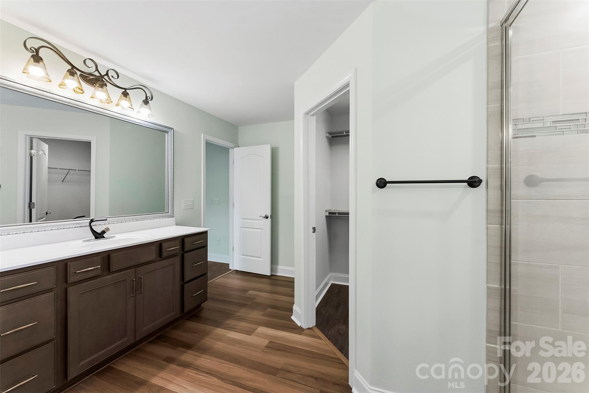 1318 Poppy Way — Matthews