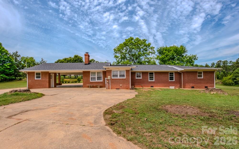 1241 County Line Road — Rutherfordton