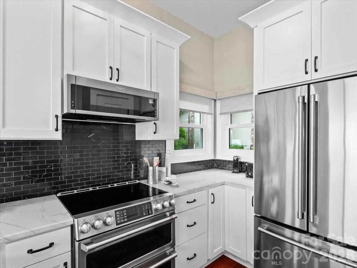 30 Club Villa Court #B/2 — Burnsville