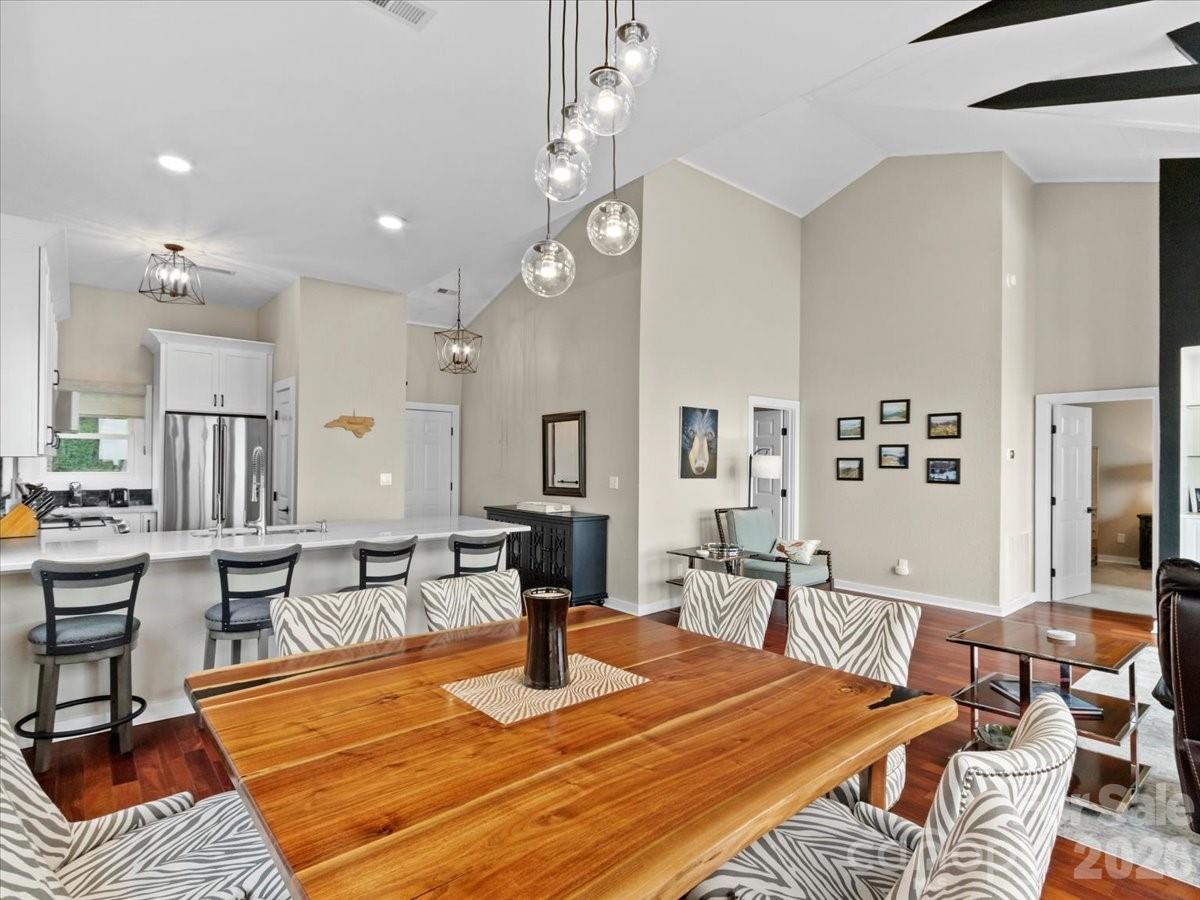 30 Club Villa Court #B/2 — Burnsville