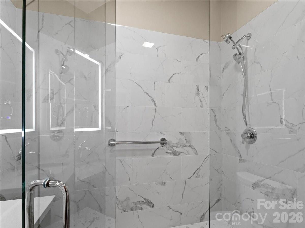 30 Club Villa Court #B/2 — Burnsville