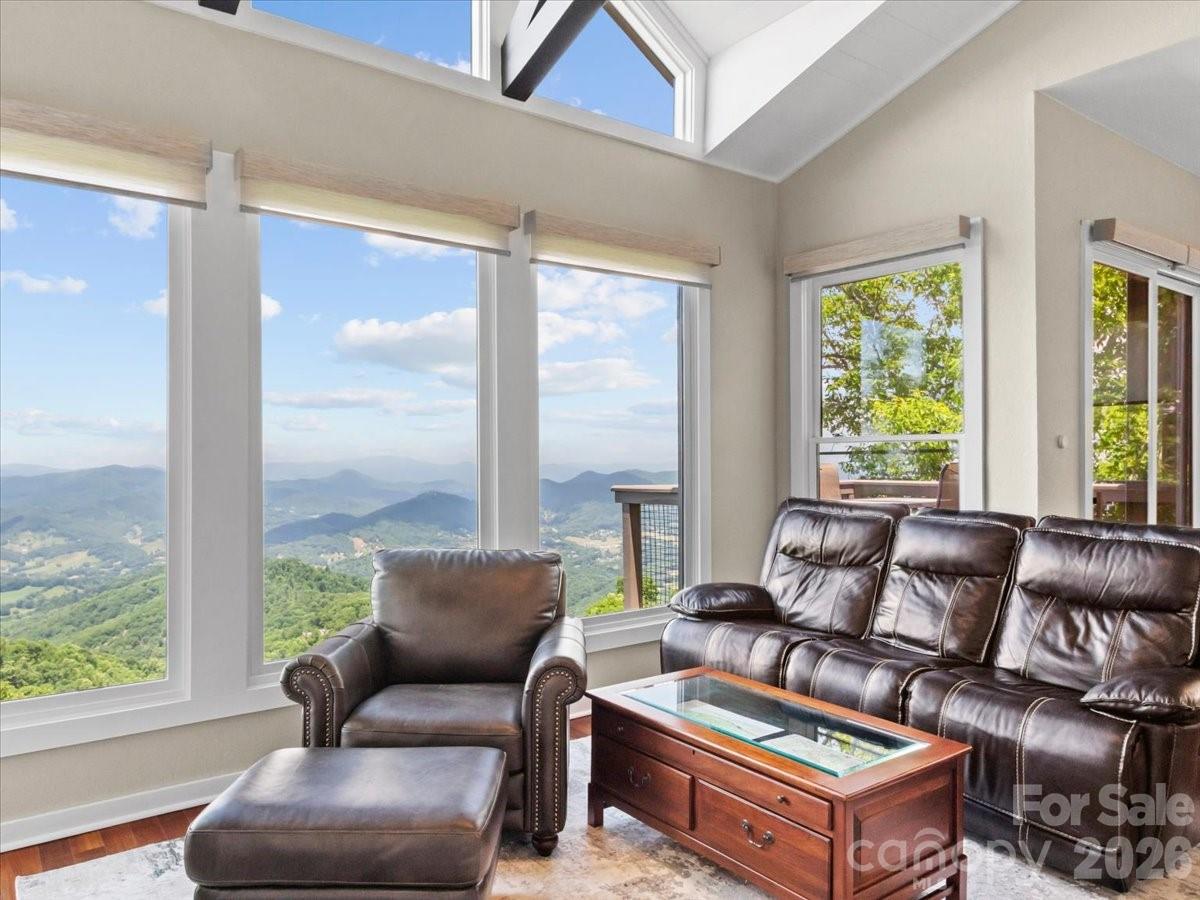 30 Club Villa Court #B/2 — Burnsville