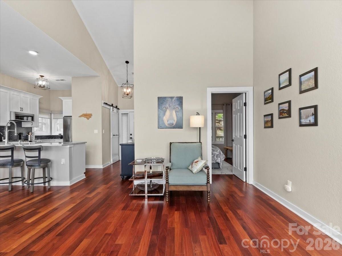 30 Club Villa Court #B/2 — Burnsville