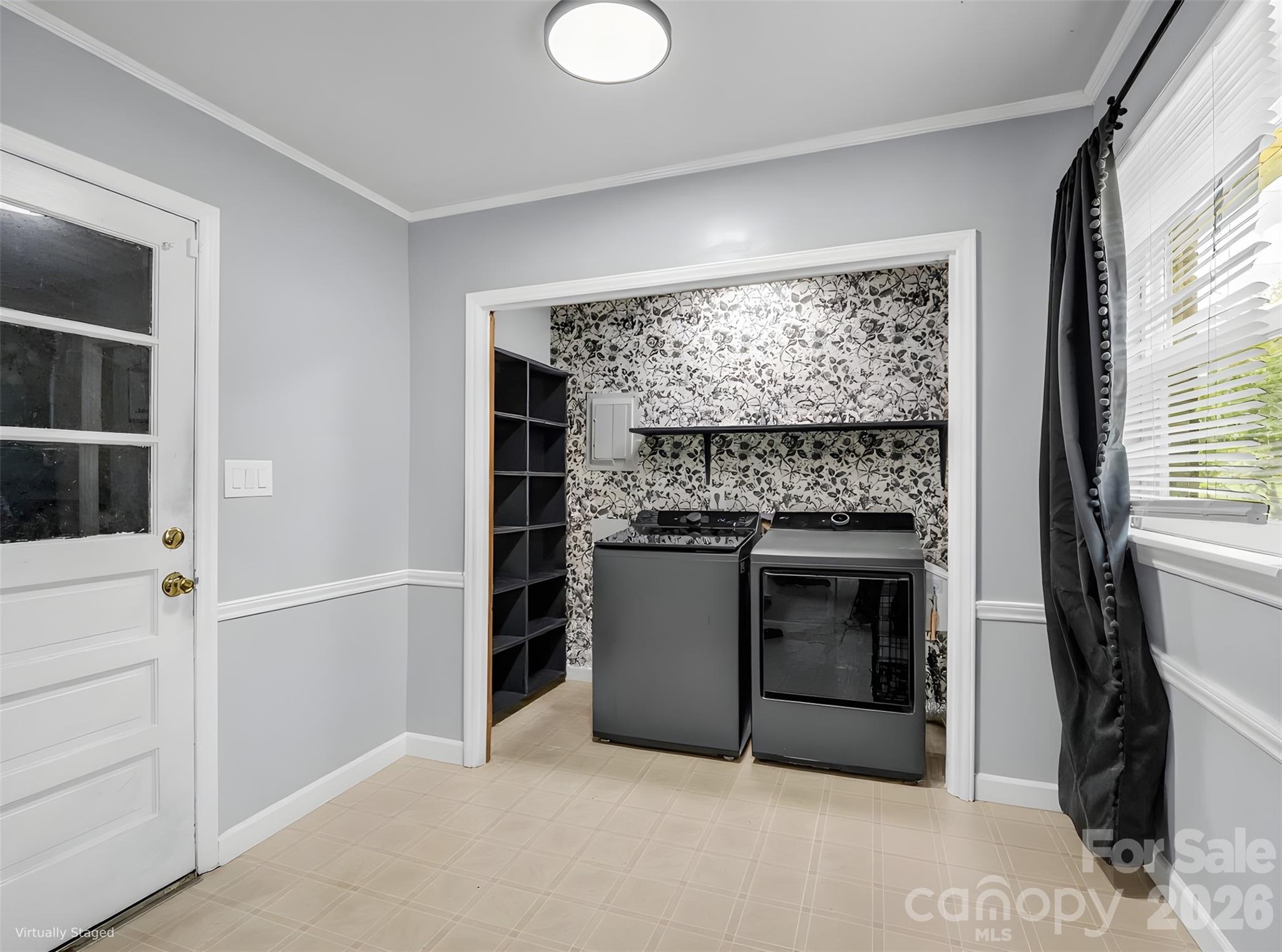 1206 Wyanoke Avenue — Shelby