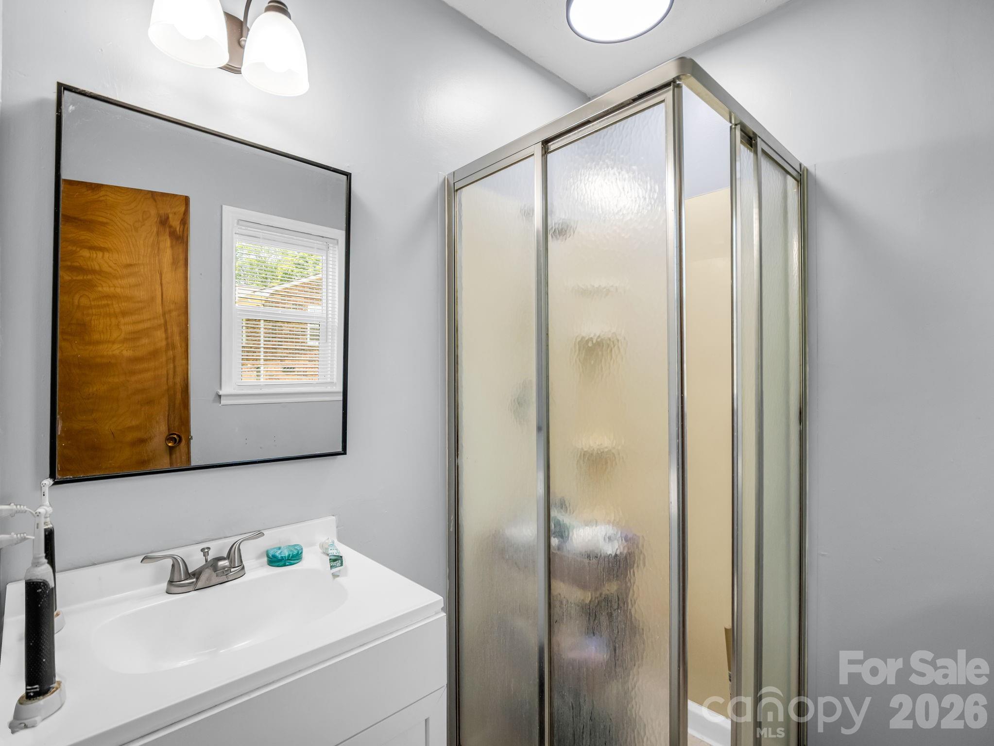 1206 Wyanoke Avenue — Shelby