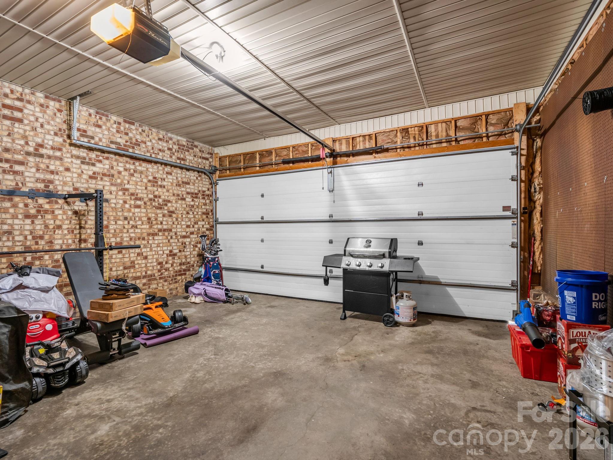 1206 Wyanoke Avenue — Shelby