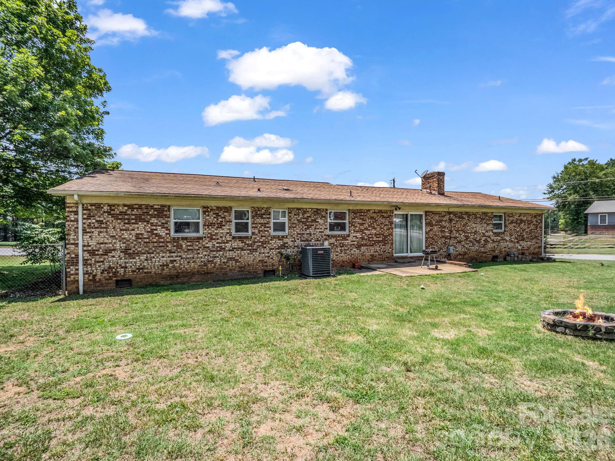 1206 Wyanoke Avenue — Shelby