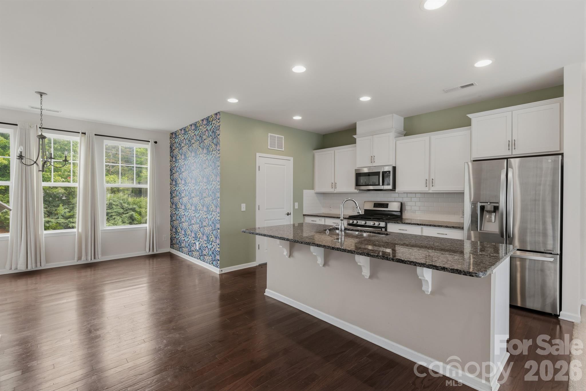 1502 Sharon Road W — Charlotte