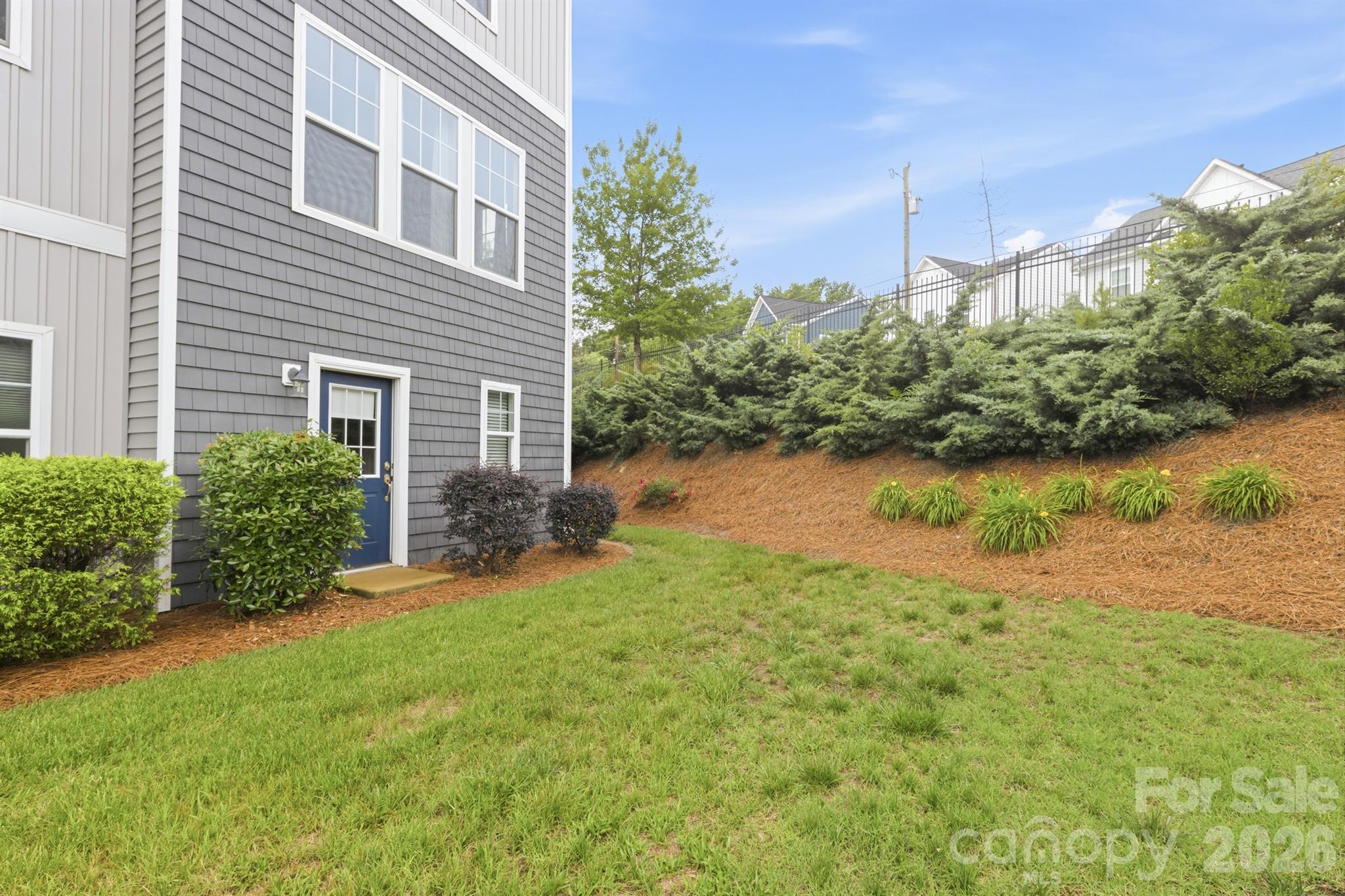 1502 Sharon Road W — Charlotte