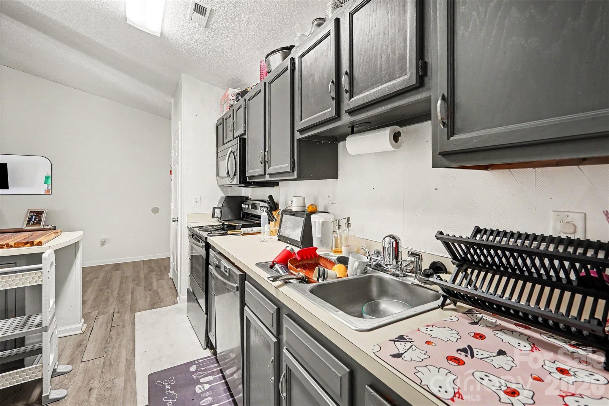 6223 Rosecroft Drive #3 — Charlotte