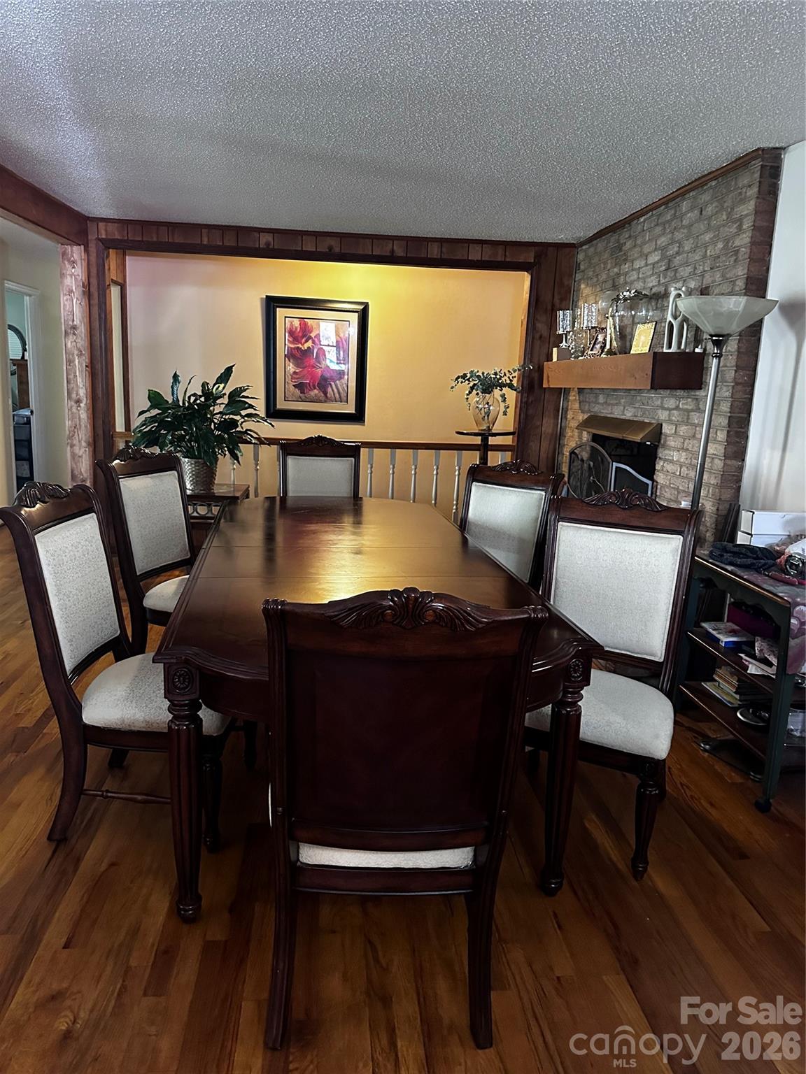 523 Boxwood Street — Hudson