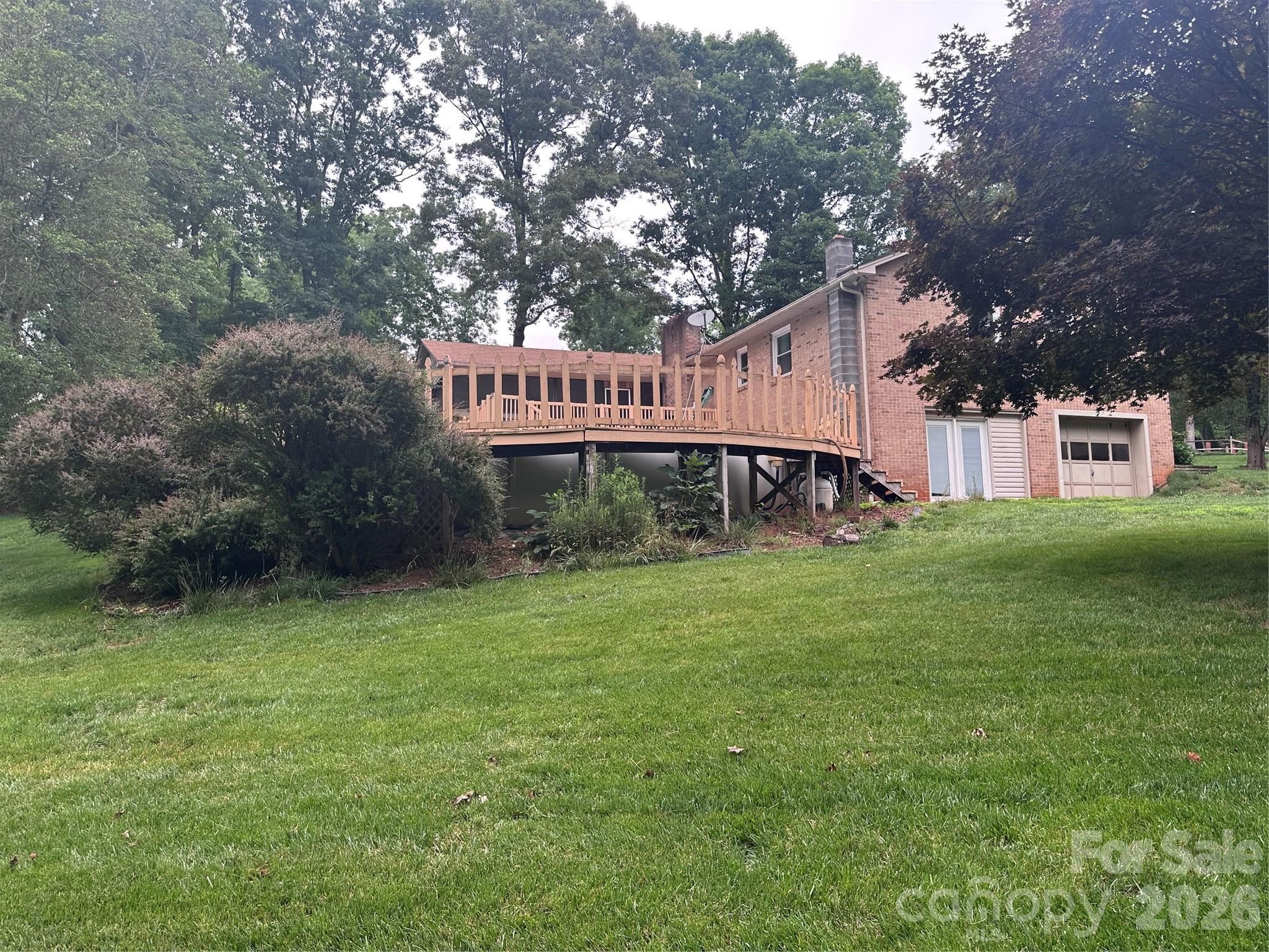 523 Boxwood Street — Hudson
