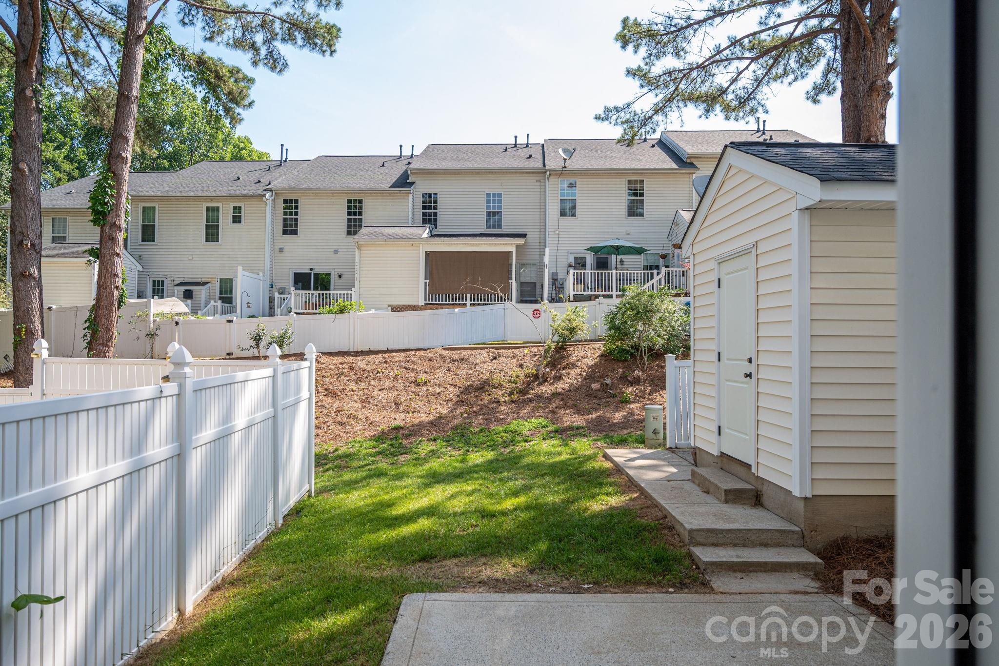1091 Cramerton Village Drive #C — Cramerton