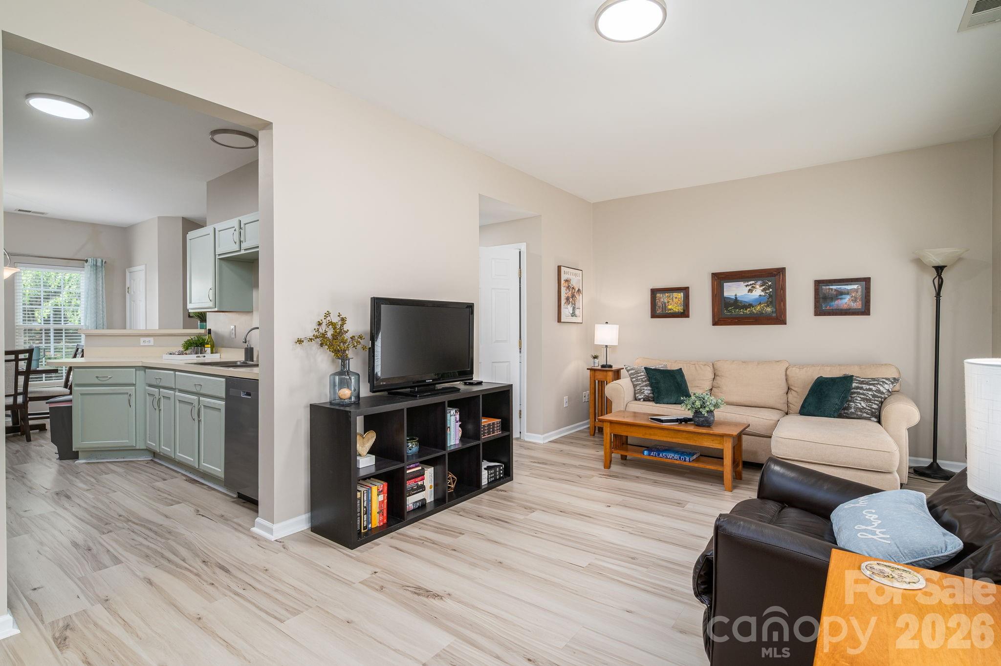 1091 Cramerton Village Drive #C — Cramerton