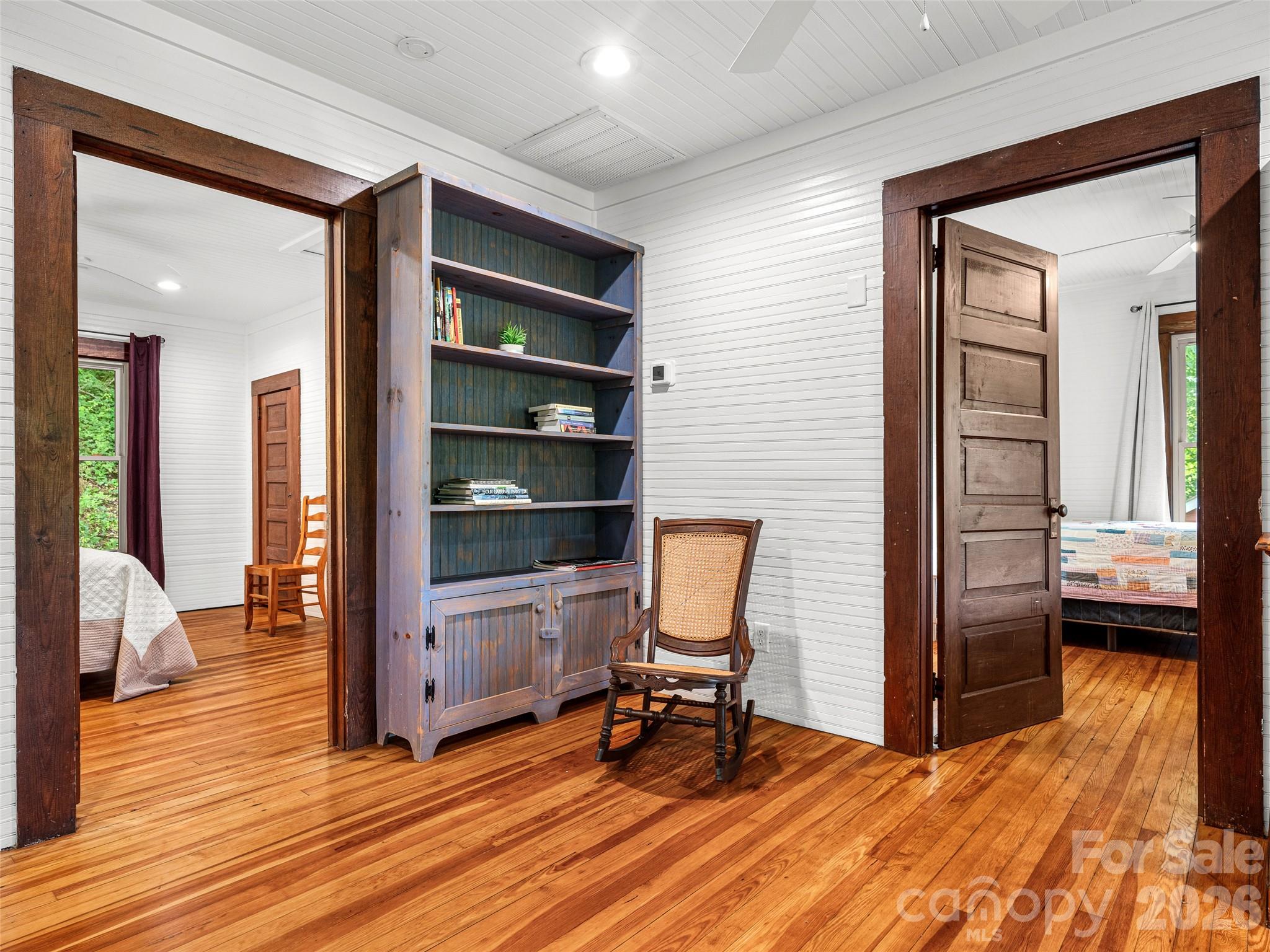206 Chestnut Hill Road — Gerton