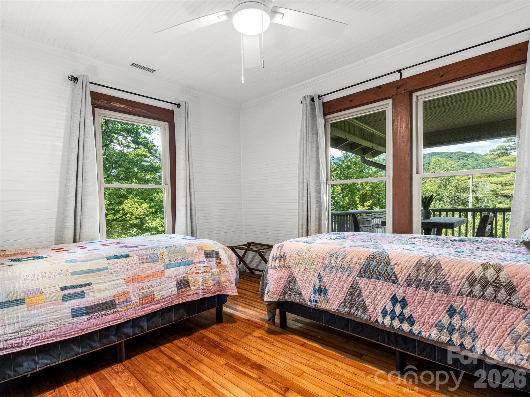 206 Chestnut Hill Road — Gerton