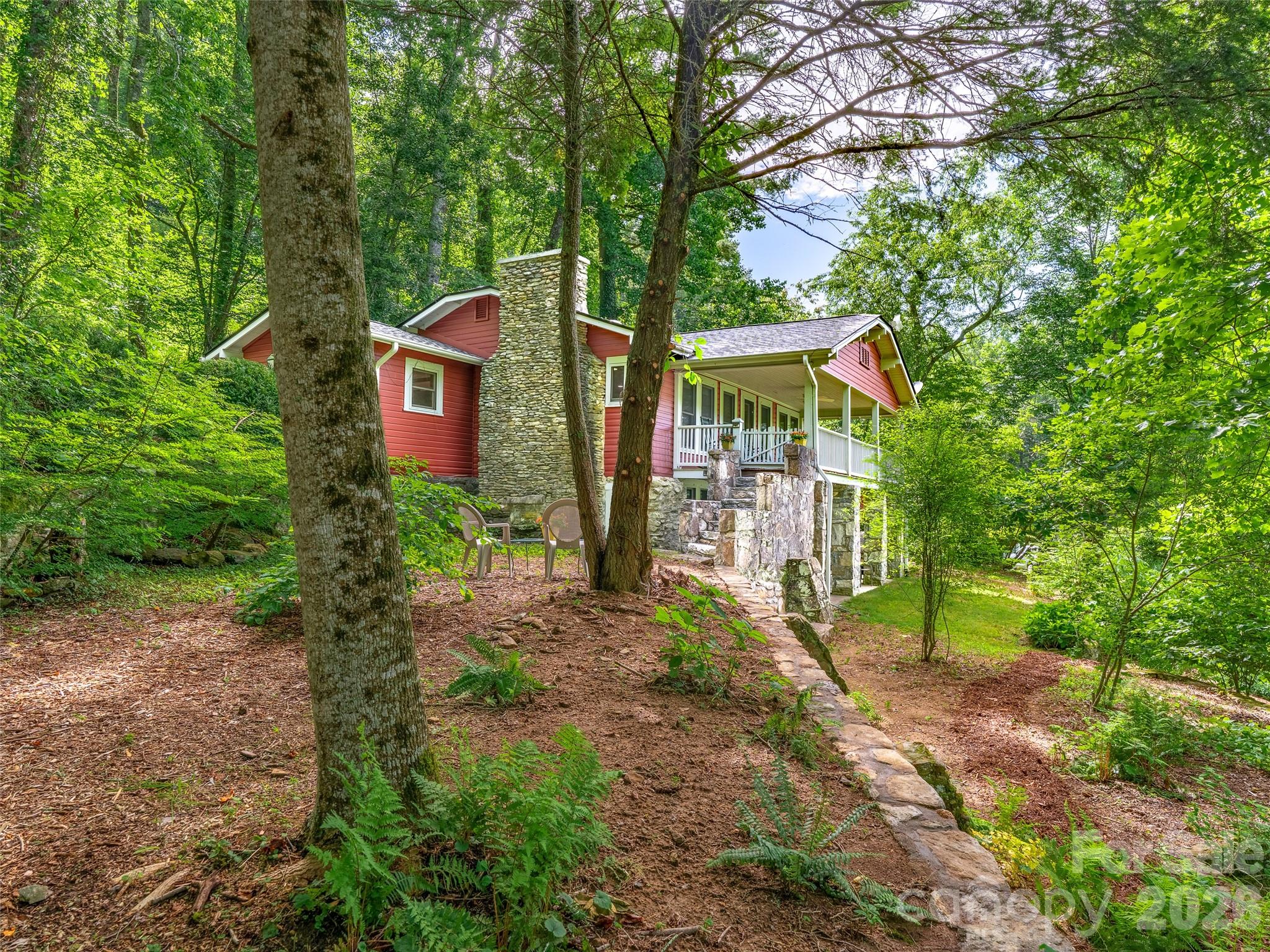 206 Chestnut Hill Road — Gerton