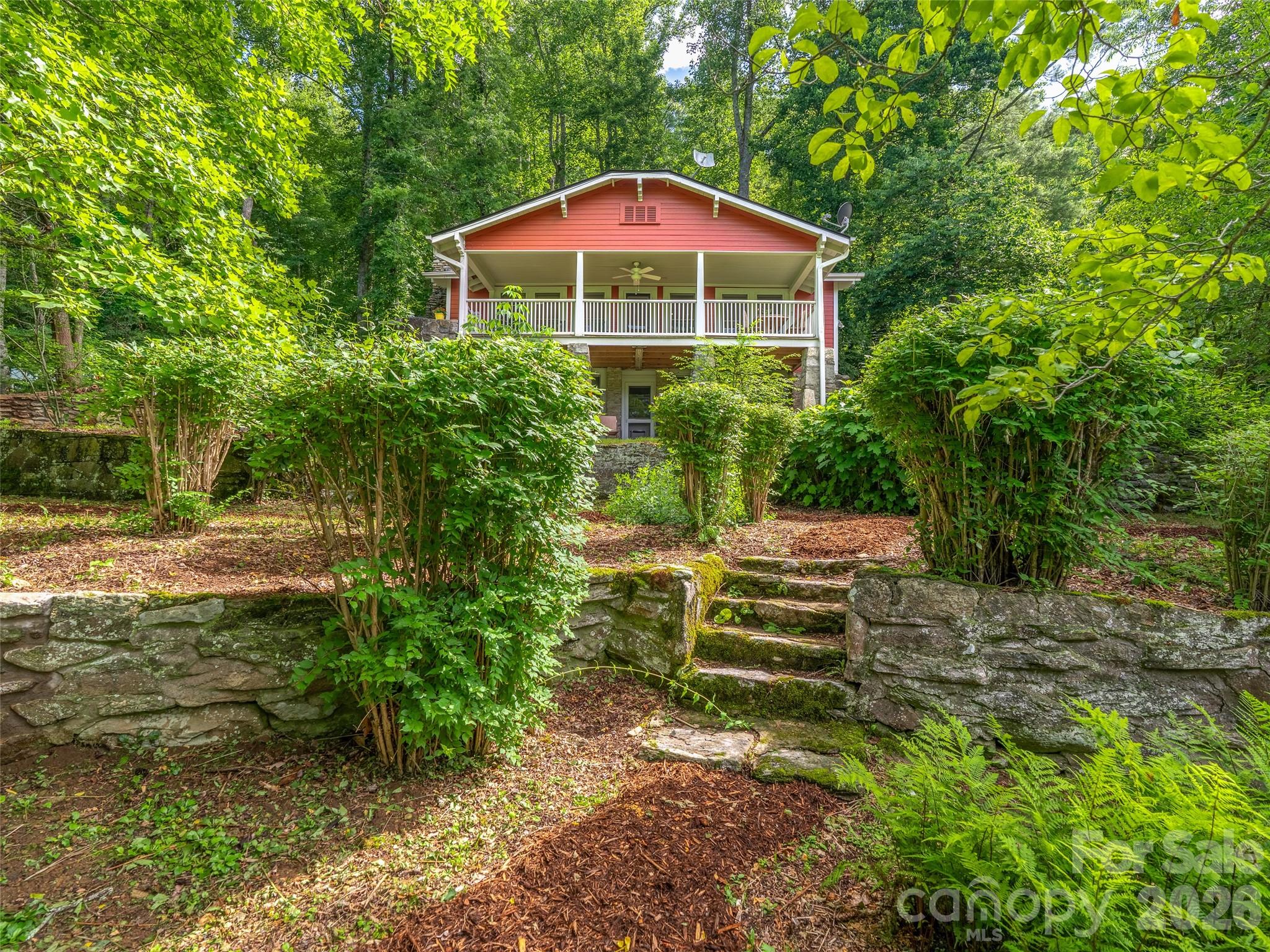 206 Chestnut Hill Road — Gerton