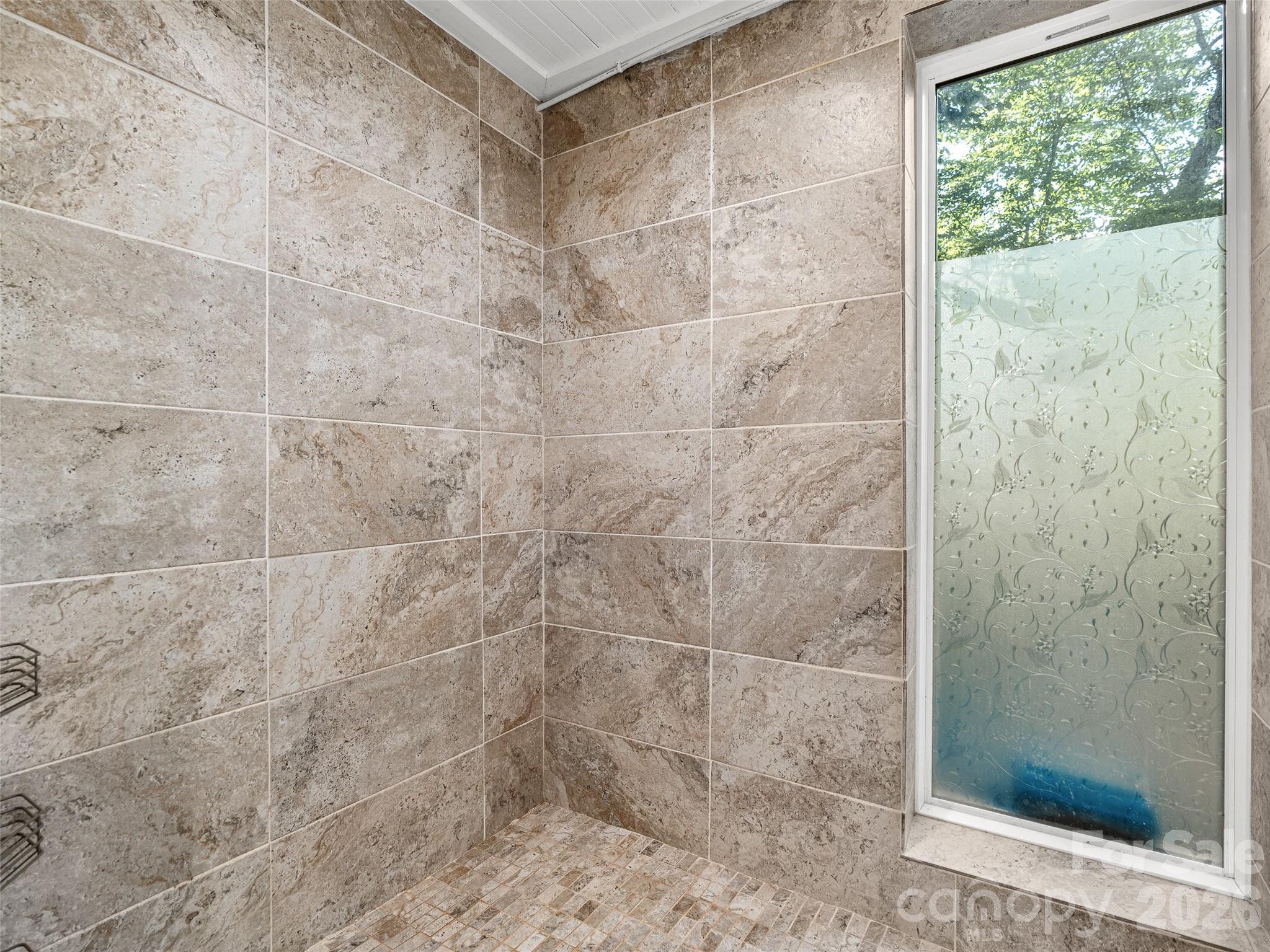 206 Chestnut Hill Road — Gerton