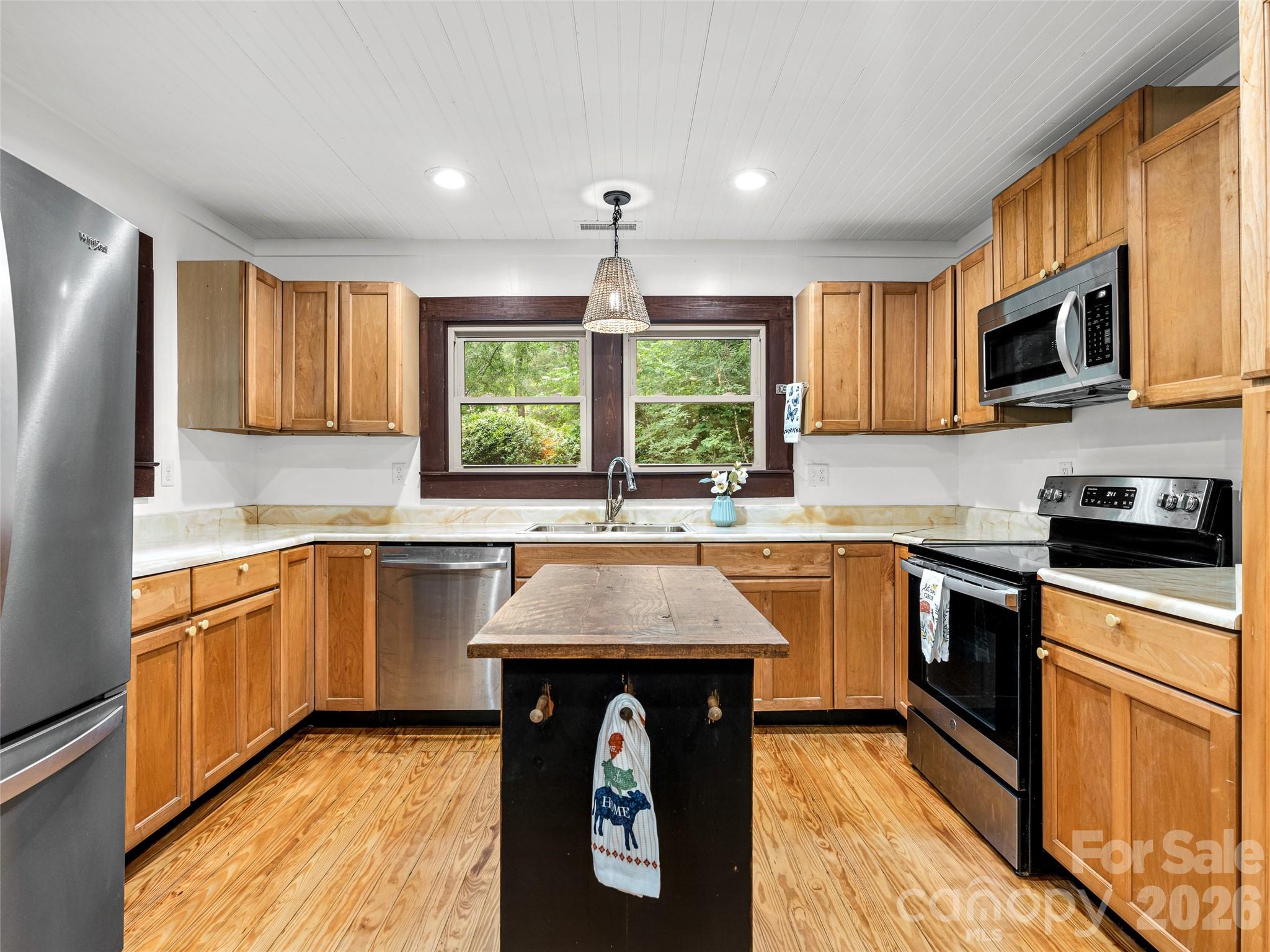 206 Chestnut Hill Road — Gerton
