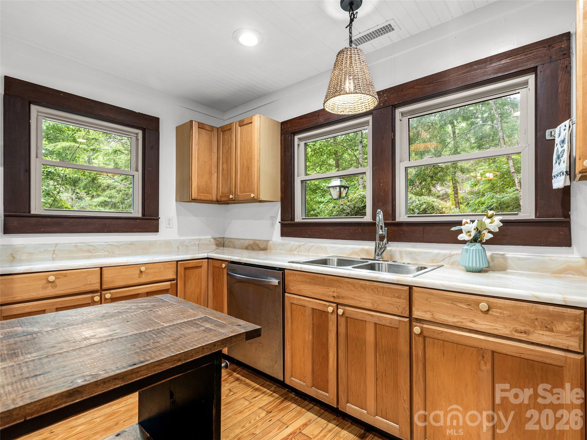 206 Chestnut Hill Road — Gerton
