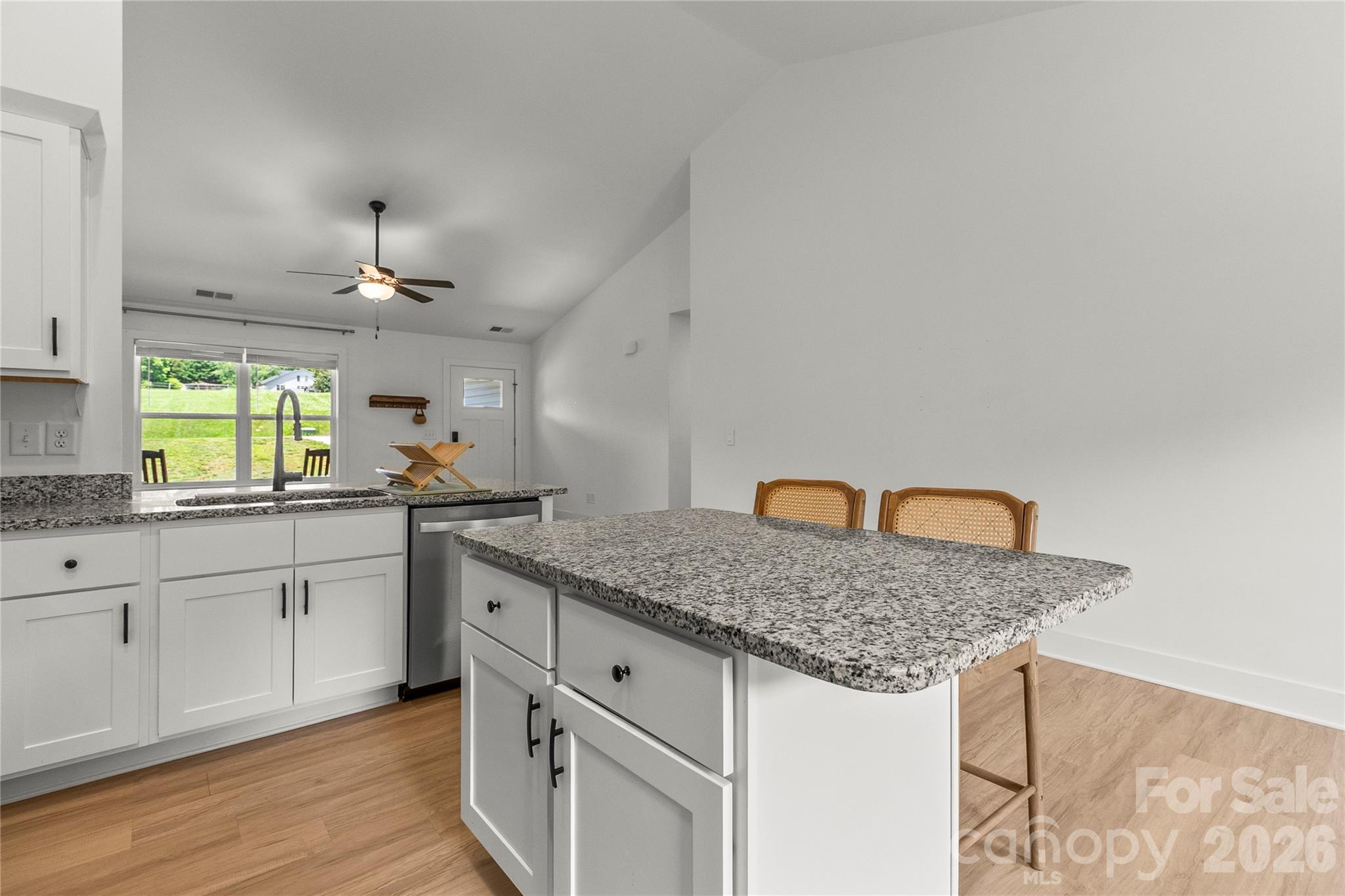 2412 Mintew Circle — Lincolnton