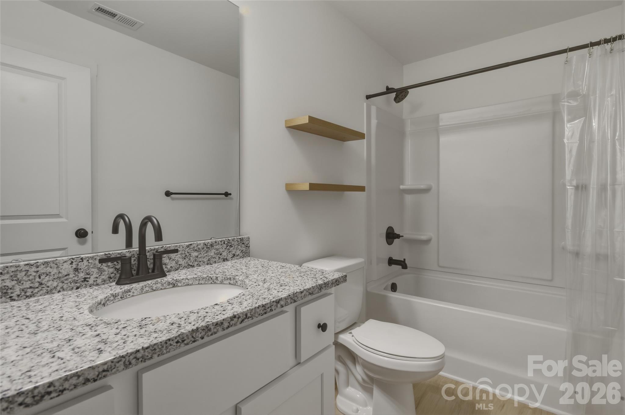 2412 Mintew Circle — Lincolnton
