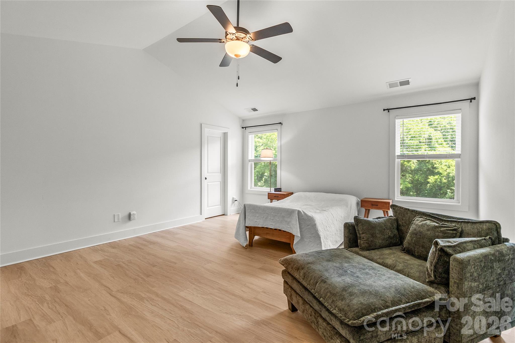 2412 Mintew Circle — Lincolnton