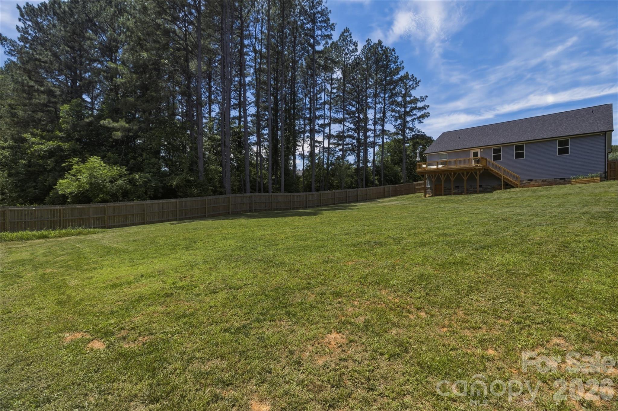 2412 Mintew Circle — Lincolnton