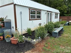 4685 Rock Creek Road — Hayes