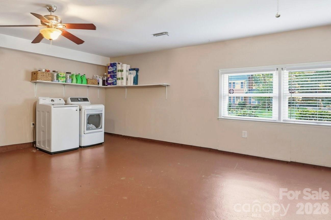 6621 Fair Lawn Road — Charlotte